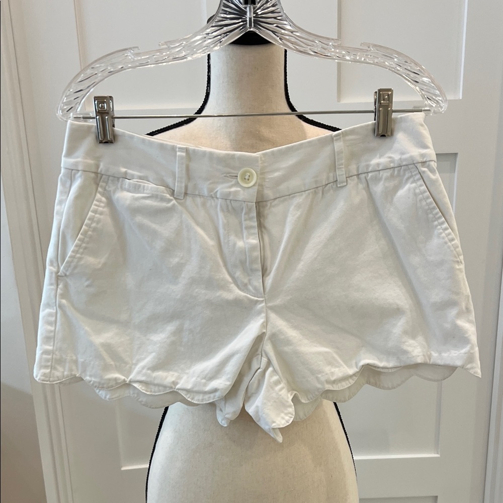 LOFT White Scalloped Shorts